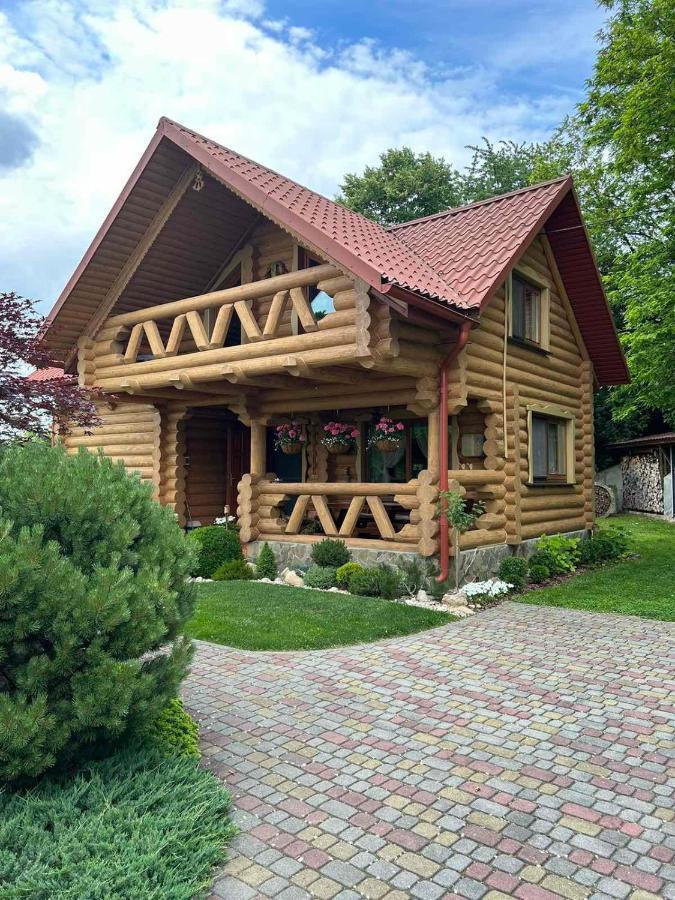Kazkova Khatynka Bustyaháza Kültér fotó